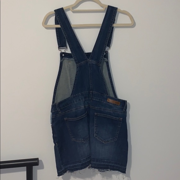 Dollhouse Denim Dress - Picture 4 of 6